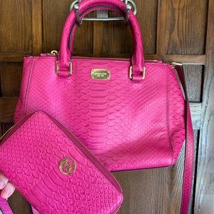 Michael Kors Handbag + Wallet/Wristlet